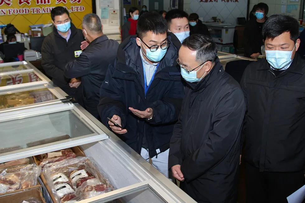 成都疫情下的双重挑战，防控措施与民生保障的平衡策略