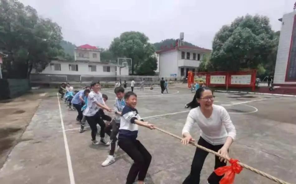 疫情连线，英语朗读视频在疫情传播中的力量
