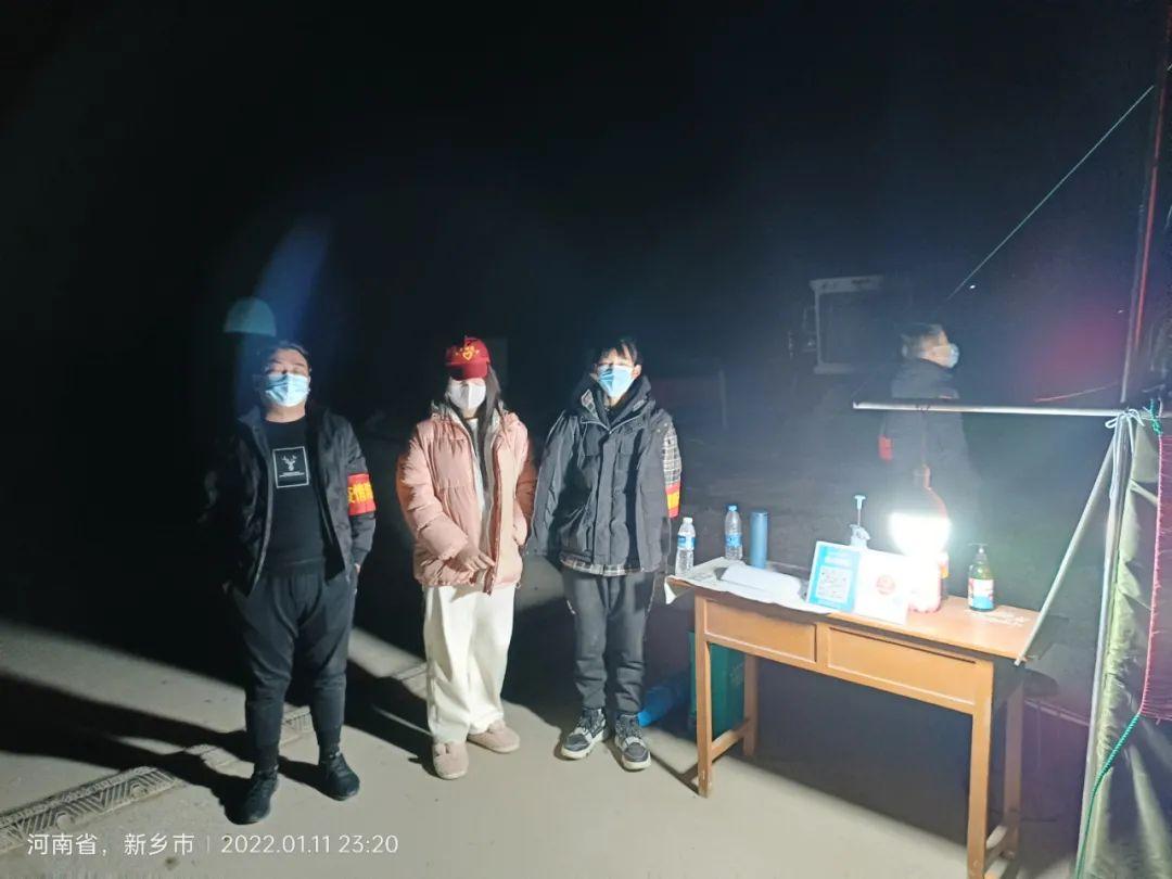 疫情下的温暖光芒，感人故事照亮人心